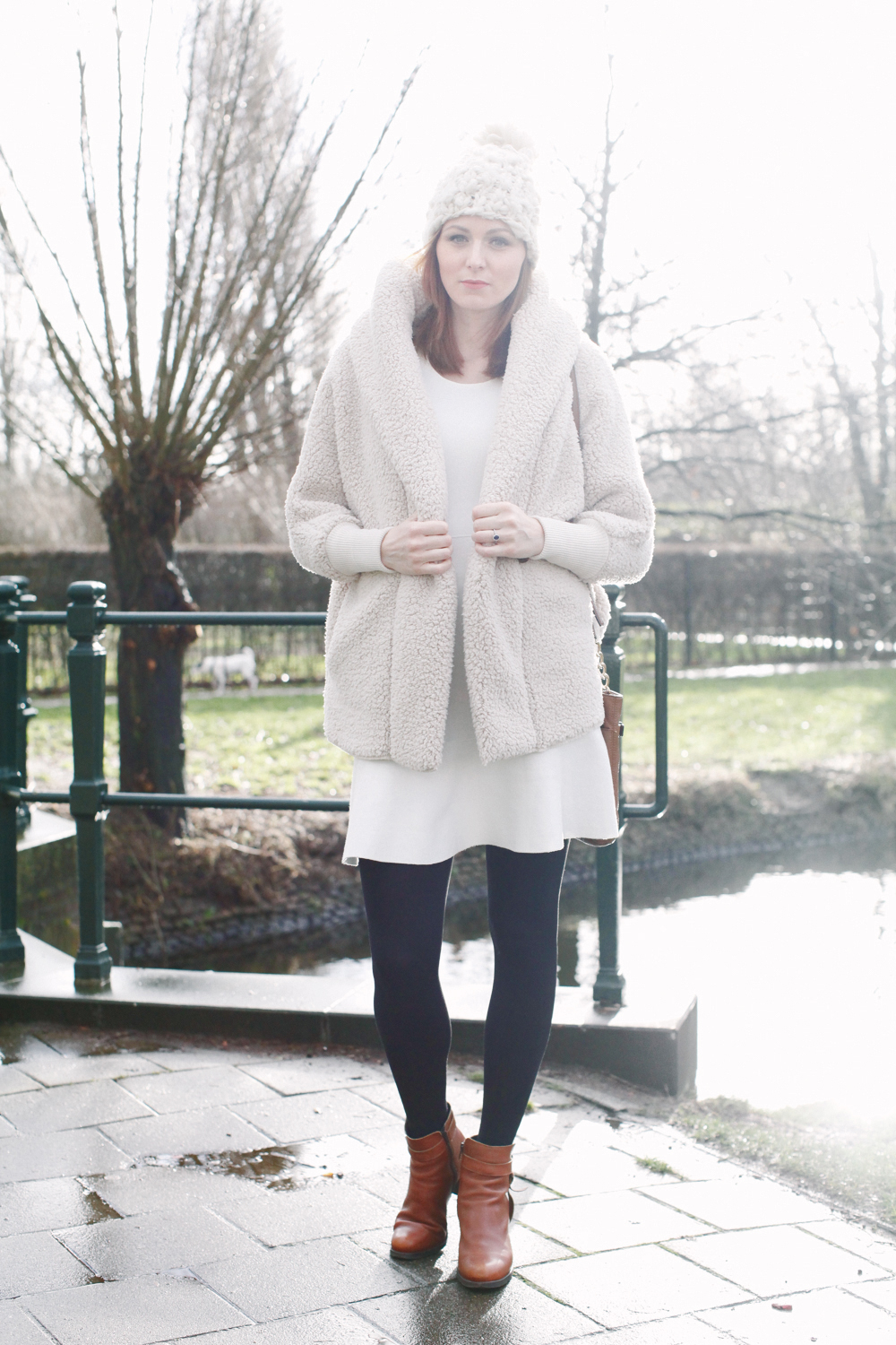 Winter maternity outfit in white