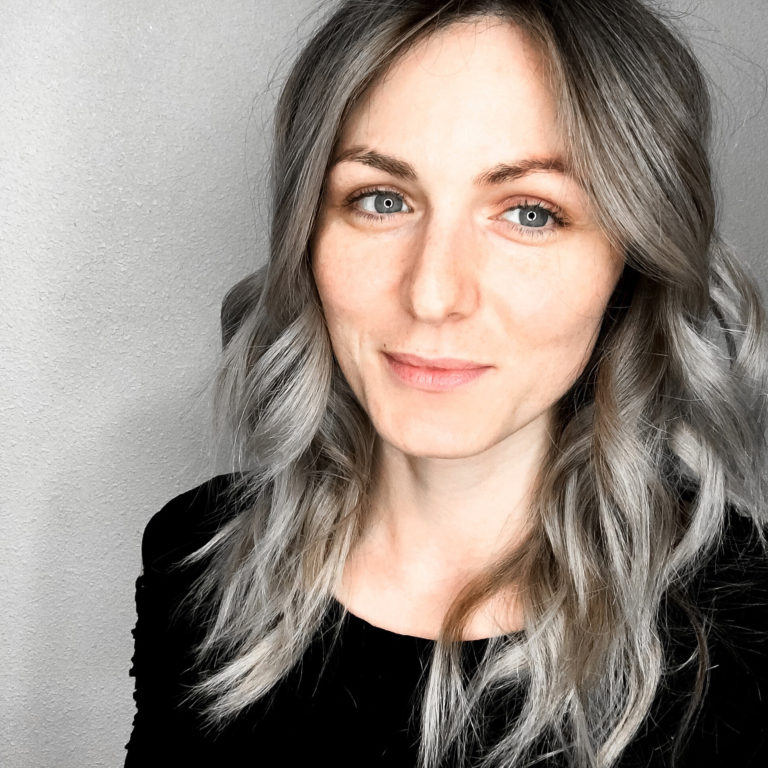 I Wash My Hair Once A Week And It Never Looked Better