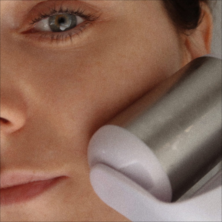 The Best Ice Rollers To Depuff & Tighten Your Skin